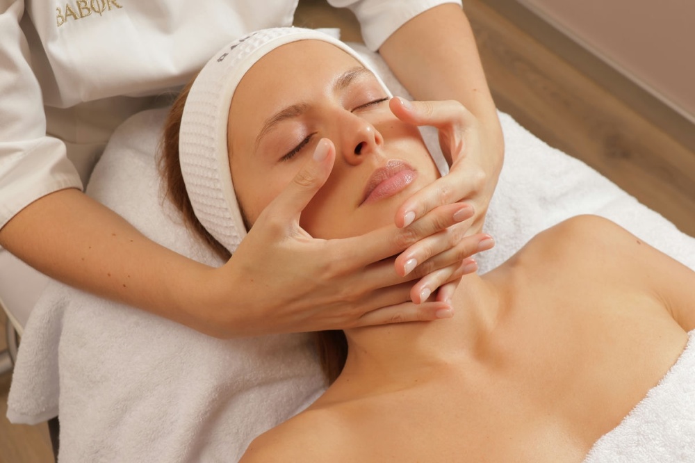 МАССАЖ СКУЛЬПТУРНЫЙ / ПЛАСТИЧЕСКИЙ / ЛИМФОДРЕНАЖНЫЙ