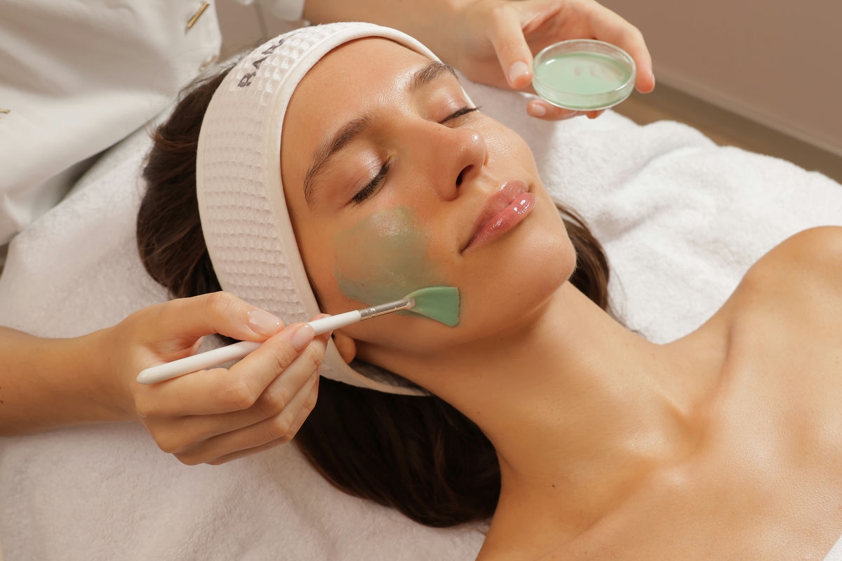 АЛЬГИНАТНАЯ МАСКА ДЛЯ ЛИЦА С ВОДОРОСЛЯМИ